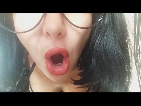 ❤️ Sayang, ibu tirimu tidak mengizinkanmu pergi ke sekolah hari ini... Aku sangat membutuhkanmu... Super porno di id.filmepornonline.ru ❤
